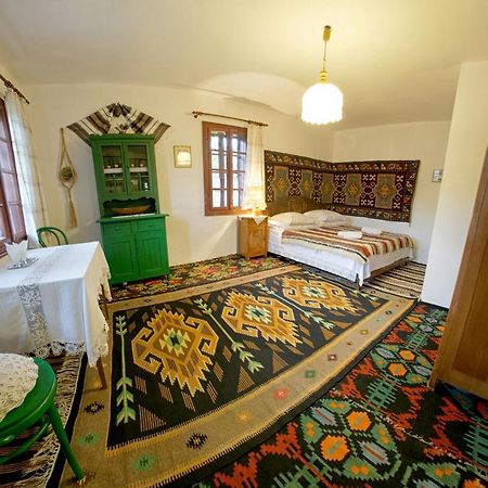 Casa Bunicii Din Bucovina Villa Vama  Eksteriør bilde